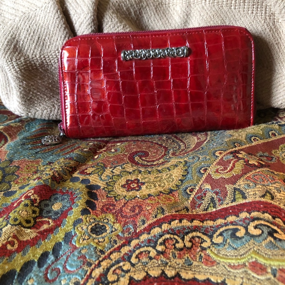 Brighton Crossbody Wallet